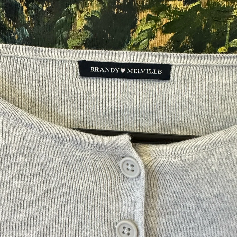 Brandy Melville Gray Sweater/Cardigan - Picture 3 of 4